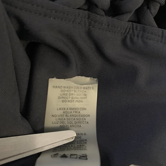 Bleu Rod Beattie Womens Swimsuit Size 20W Black Oh So Knotty One-Piece Plunge - Picture 9 of 10